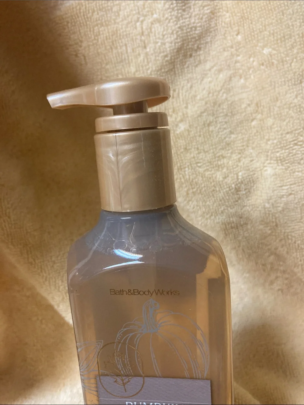 Bath & Body Works Pumpkin Cupcake Hand Soap - Amber Gold